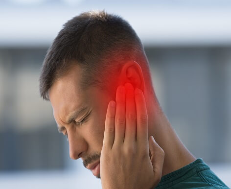 סיבות לכאבי אוזניים ומה ניתן לעשות