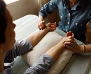 רפואה אלטרנטיבית - יתרונות וגישות